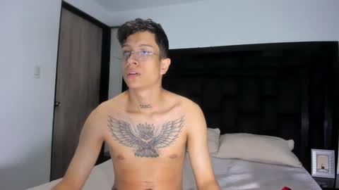 Snapshot of agarevans chatting on 01-08-25, 04:44 AGAR online show from 01-08-25, 04:44