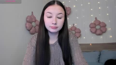 Snapshot of agata_cherry chatting on 06-03-26, 06:27 Eva online show from 06-03-26, 06:27