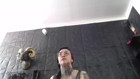 Snapshot of agata_darkness chatting on 04-26-26, 04:26 Miss Agata online show from 04-26-26, 04:26