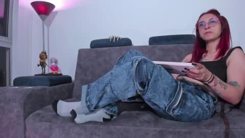 Agata Collinss online show from 02-02-25, 01:23