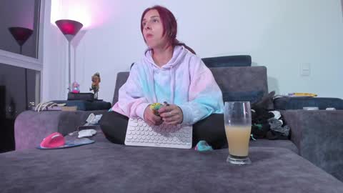 Agata Collinss online show from 02-07-25, 02:29