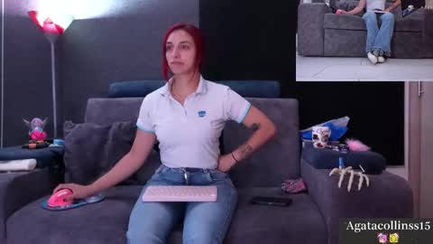 Agata Collinss online show from 11-21-25, 12:43