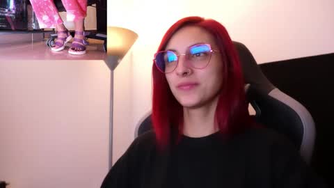 Snapshot of agatacollinsss chatting on 02-03-26, 07:02 Agata Collinss online show from 02-03-26, 07:02