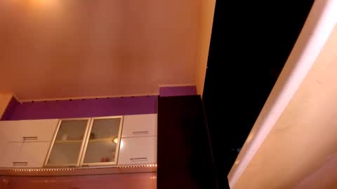 Snapshot of agatha137 chatting on 12-21-24, 06:19 Agatha online show from 12-21-24, 06:19