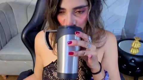 AGATHA online show from 03-11-26, 12:33