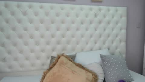 Snapshot of agatha_collinz chatting on 01-29-25, 06:18 agatha_collinz online show from 01-29-25, 06:18