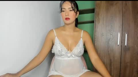 Agatha fox online show from 05-30-26, 07:11