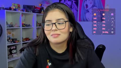Snapshot of agatha_riccie chatting on 12-14-24, 08:02 Cat online show from 12-14-24, 08:02