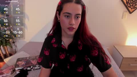 Snapshot of agatha_vixen chatting on 02-04-25, 06:27 Agatha vixen online show from 02-04-25, 06:27