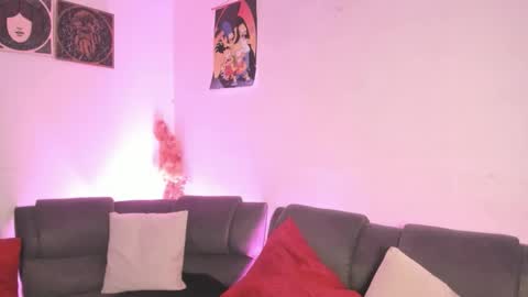 Camila     2 online show from 11-26-25, 11:39