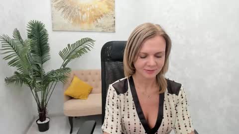 Agatha online show from 12-06-24, 01:40