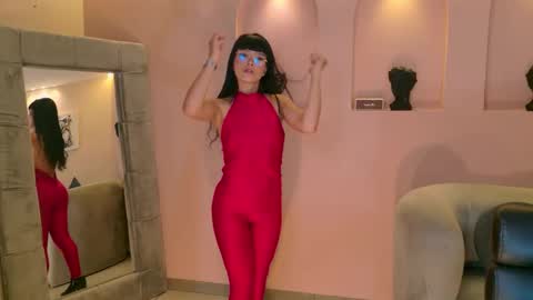 Agatha online show from 10-02-25, 07:43