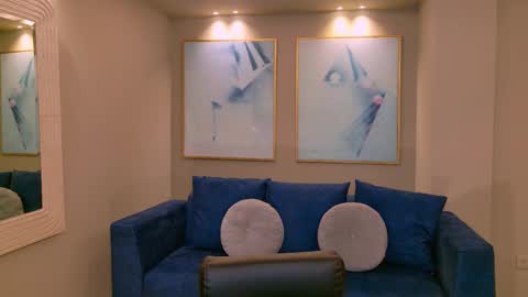 Agatha online show from 10-25-25, 07:30