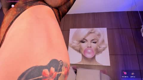    online show from 10-27-25, 12:04