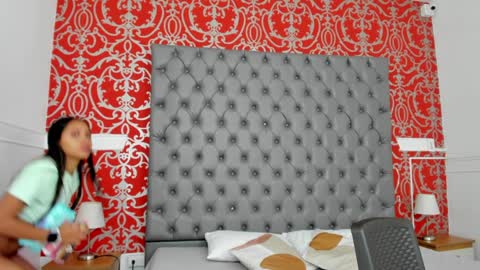 aghata_walker online show from 12-26-24, 11:10