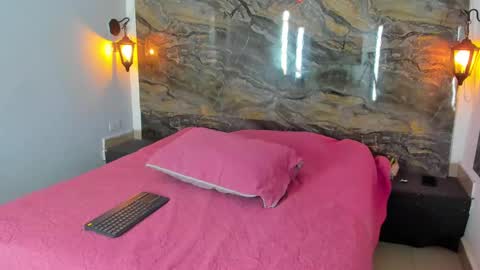 agnes_02 online show from 10-02-25, 11:39