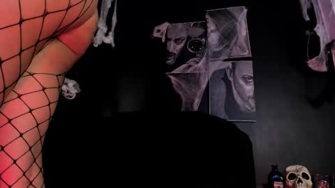 Snapshot of agnes_jones chatting on 10-25-25, 12:18 agnes_jones online show from 10-25-25, 12:18