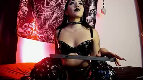 Snapshot of agnes_jones chatting on 11-24-25, 04:56 agnes_jones online show from 11-24-25, 04:56