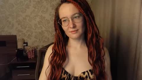 Agnes online show from 10-24-25, 07:10