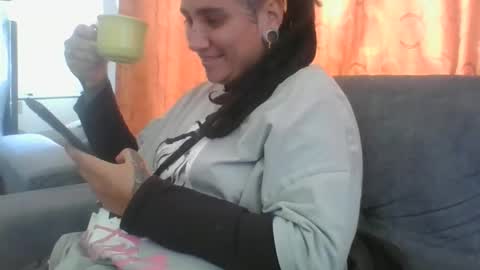 Snapshot of agness_6 chatting on 09-13-25, 07:02 Agness online show from 09-13-25, 07:02