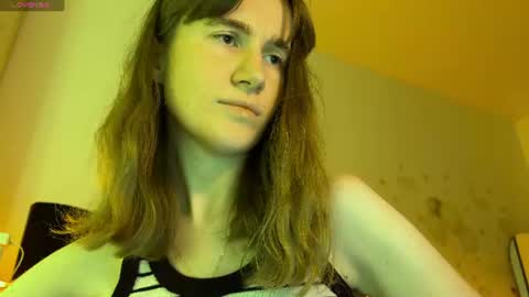 Snapshot of agniia257 chatting on 06-21-26, 08:55 Kleya online show from 06-21-26, 08:55