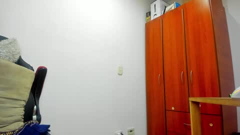 Agustin online show from 12-19-24, 09:38