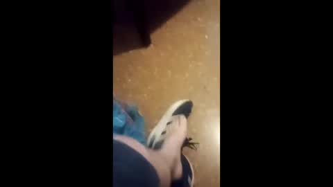 Snapshot of agustingaleano14 chatting on 10-14-25, 04:24 agustingaleano14 online show from 10-14-25, 04:24