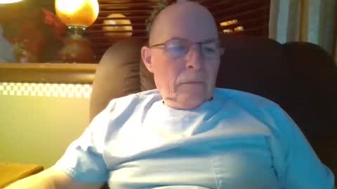 Snapshot of aguynrkfrd chatting on 12-03-24, 10:28 aguynrkfrd online show from 12-03-24, 10:28