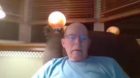 Snapshot of aguynrkfrd chatting on 10-10-25, 09:52 aguynrkfrd online show from 10-10-25, 09:52