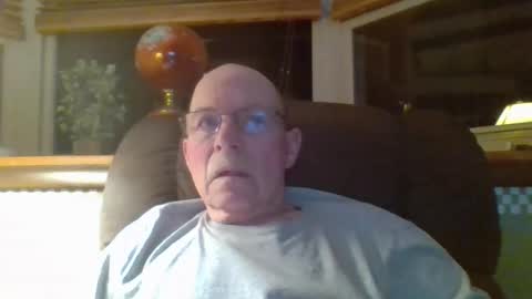 aguynrkfrd online show from 03-31-26, 08:26