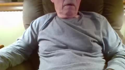Snapshot of aguynrkfrd chatting on 04-22-26, 10:06 aguynrkfrd online show from 04-22-26, 10:06