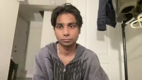 Snapshot of ahmedkhan632131 chatting on 07-15-26, 09:25 Dylan online show from 07-15-26, 09:25