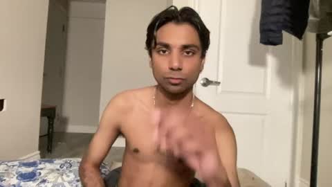 Snapshot of ahmedkhan632131 chatting on 07-16-26, 02:17 Dylan online show from 07-16-26, 02:17