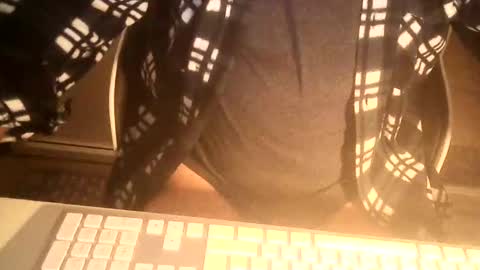 Snapshot of ahmole chatting on 01-02-25, 07:12 Ole online show from 01-02-25, 07:12