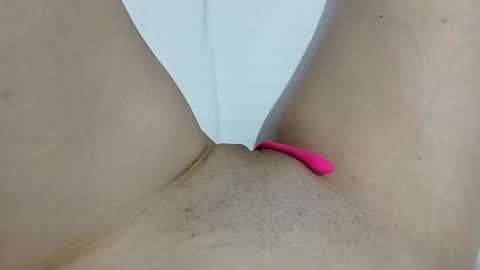 Snapshot of ahsexi chatting on 03-15-26, 04:07 Taylor online show from 03-15-26, 04:07