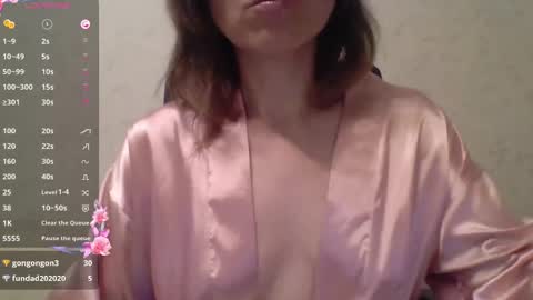 Snapshot of ahtena chatting on 03-10-25, 03:30 Ahtena online show from 03-10-25, 03:30