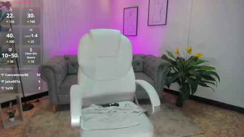 AIDA ADAMS online show from 02-26-25, 11:37