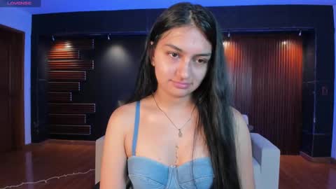 Snapshot of aidajoness chatting on 09-30-25, 11:48 aidajoness online show from 09-30-25, 11:48
