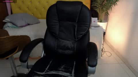 AIDAN online show from 01-24-25, 10:51