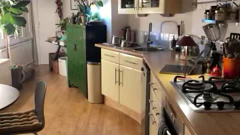 Snapshot of aidjw1 chatting on 10-31-25, 06:53 Spicyla online show from 10-31-25, 06:53