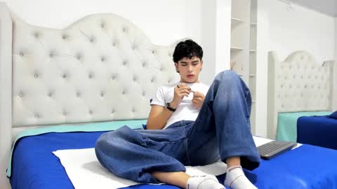 Aiden  online show from 02-27-25, 02:21