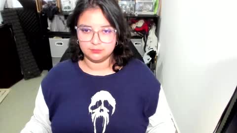 Catalina online show from 10-28-25, 10:45