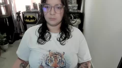 Snapshot of aikadreams chatting on 06-30-26, 12:17 Catalina online show from 06-30-26, 12:17