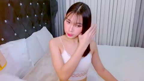 aiko_pleasure online show from 12-15-25, 02:32