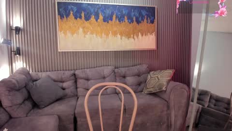 Alisson online show from 01-20-25, 07:46