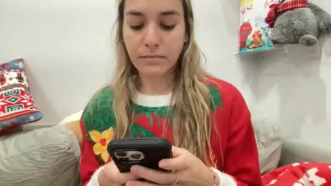 Aile online show from 12-25-24, 06:52