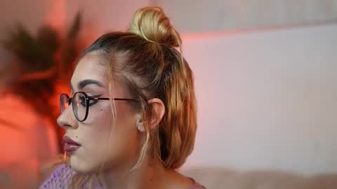  Aileen  online show from 02-22-26, 09:46