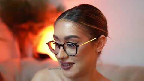  Aileen  online show from 04-21-26, 01:42