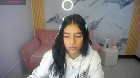Snapshot of ailyn_ch1 chatting on 06-16-26, 01:14 ailyn_ch1 online show from 06-16-26, 01:14