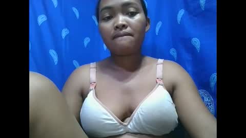 Snapshot of aimealdy chatting on 10-30-25, 07:32 aimealdy online show from 10-30-25, 07:32